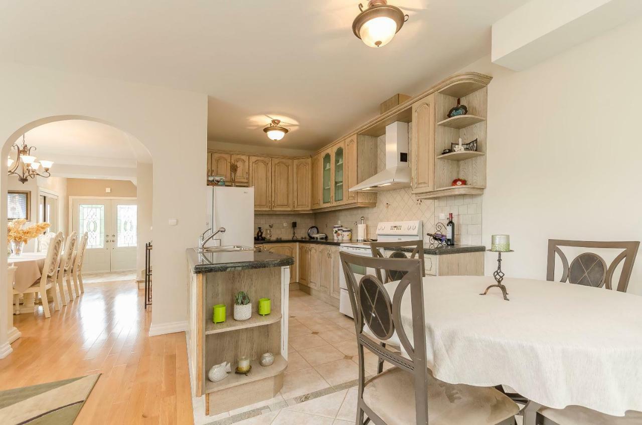 Apartment Canada Dream Vacation Срима Экстерьер фото
