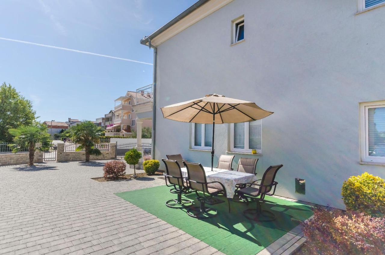 Apartment Canada Dream Vacation Срима Экстерьер фото